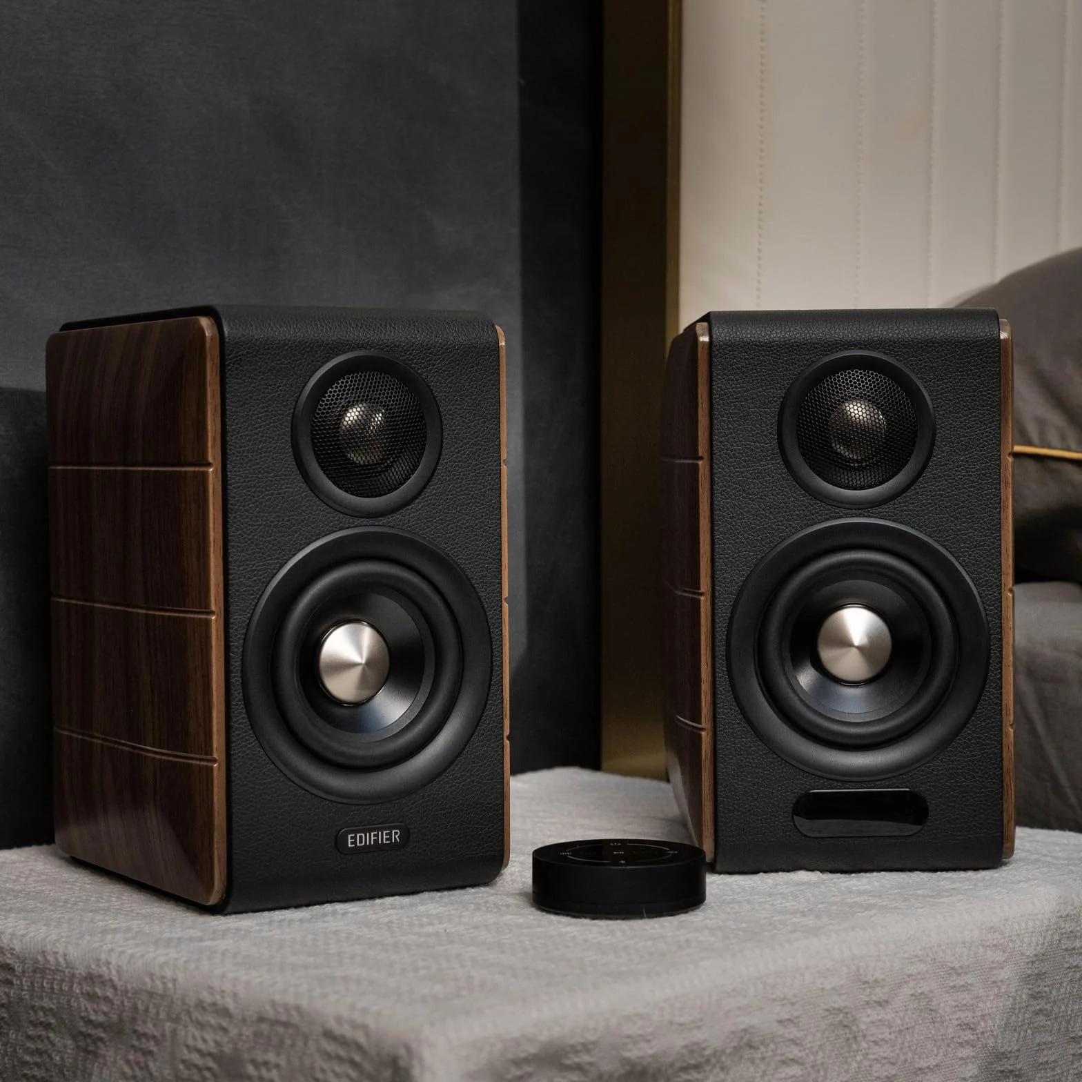 Edifier S880DB MKII aktywne głośniki Hi-Fi | Hi-Res Audio Wireless LDAC | 88 W pełni cyfrowy DSP | elegancka drewniana obudowa | RCA, optyczny, koax, USB-C i sub-out, pilot zdalnego sterowania 2,4 GHz